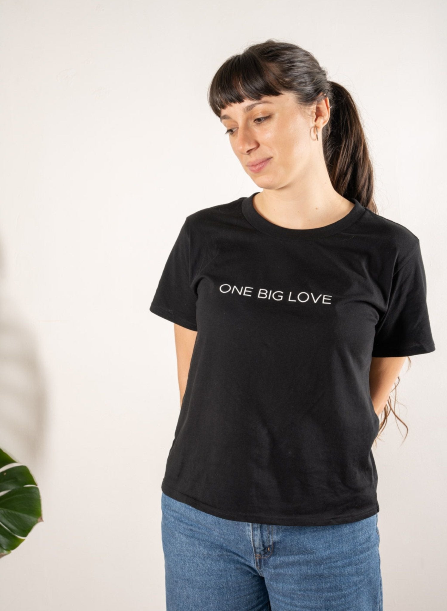 Amor - Cotton Short Sleeve Tee in Black - ONE BIG LOVE